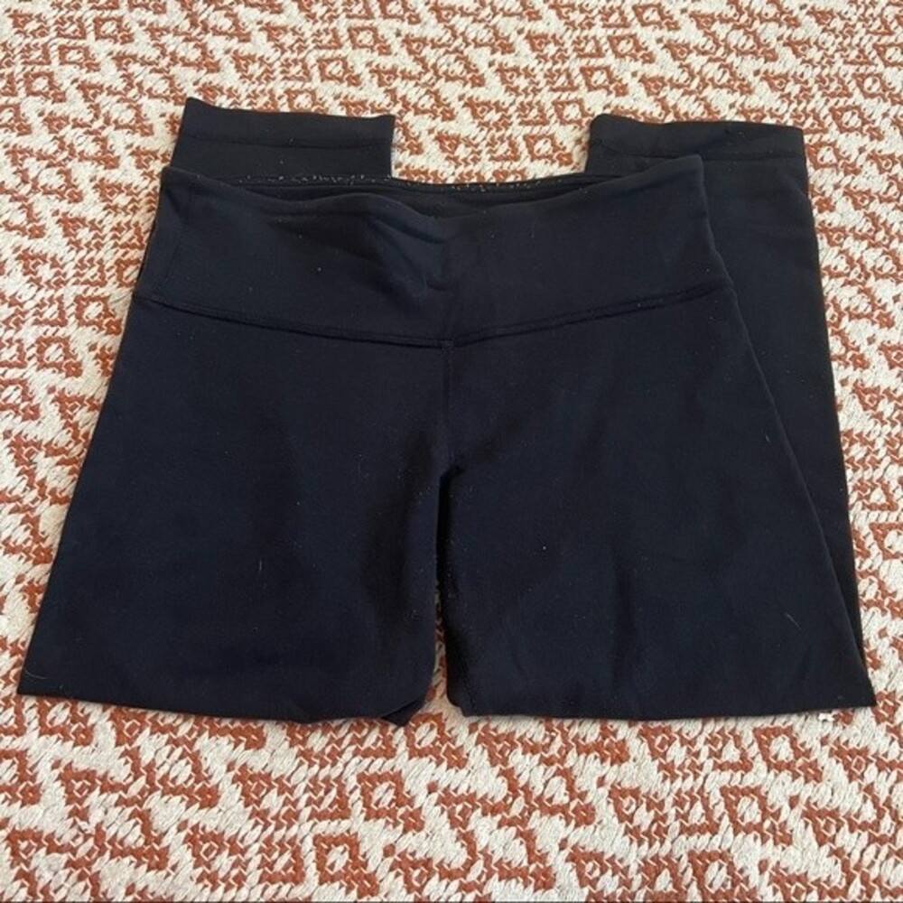 Lululemon Black Crop Leggings Size 6